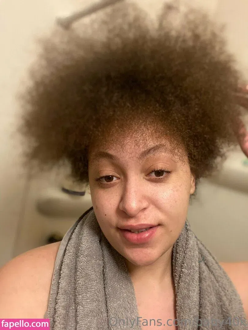 baby40k Onlyfans Photo Gallery 