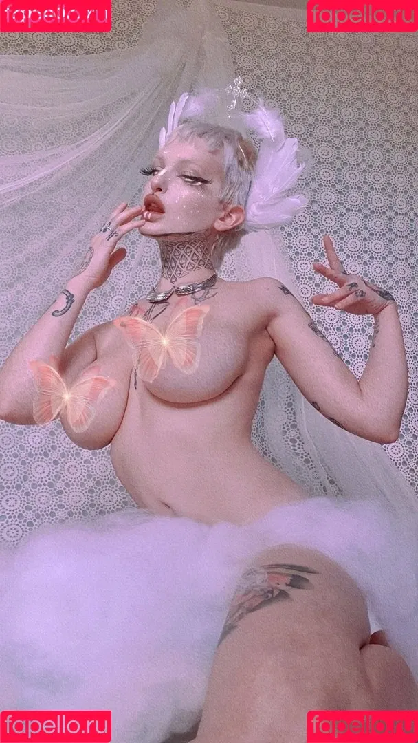 NausicaaRondina Onlyfans Photo Gallery 