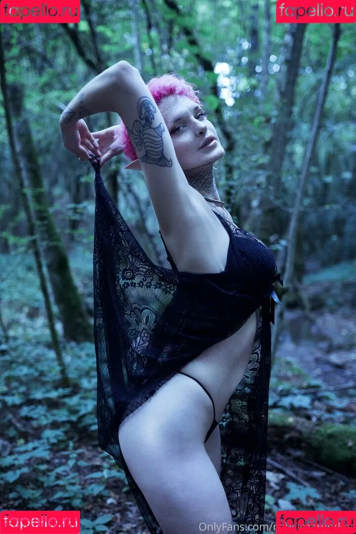 NausicaaRondina Onlyfans Photo Gallery 