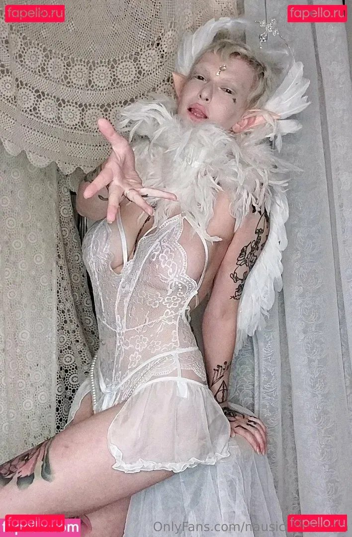 NausicaaRondina Onlyfans Photo Gallery 