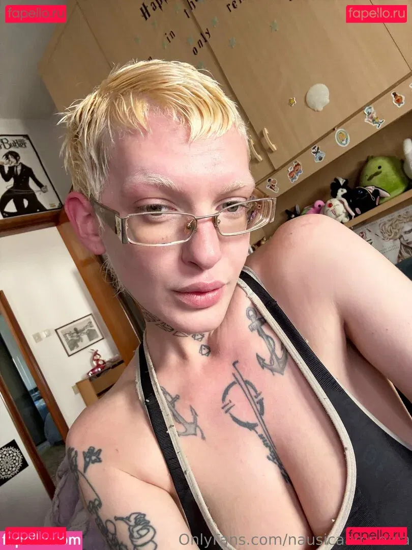 NausicaaRondina Onlyfans Photo Gallery 