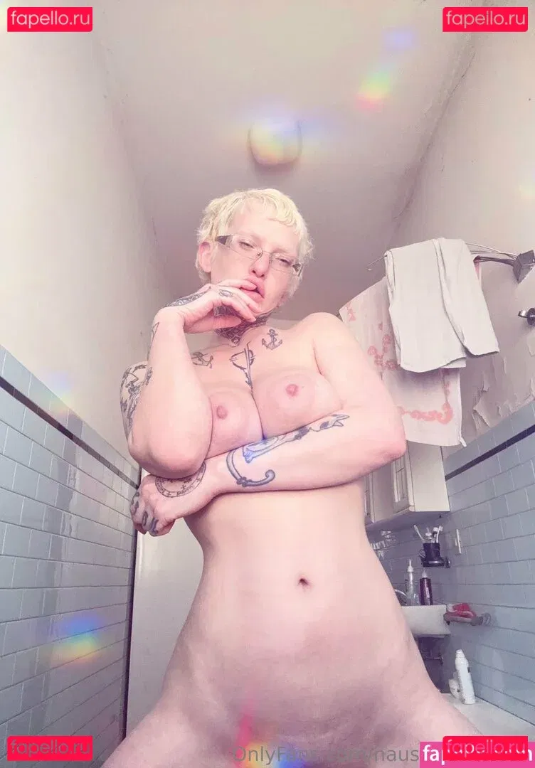 NausicaaRondina Onlyfans Photo Gallery 