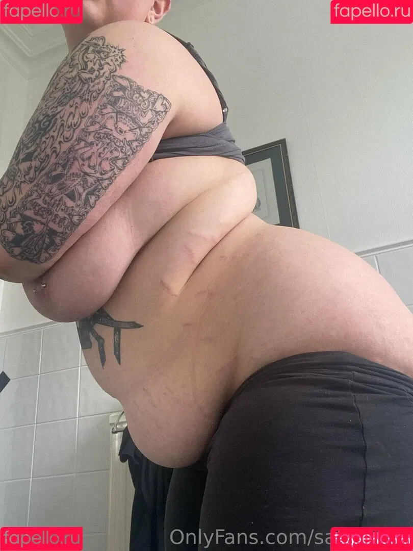 satanthiic Onlyfans Photo Gallery 
