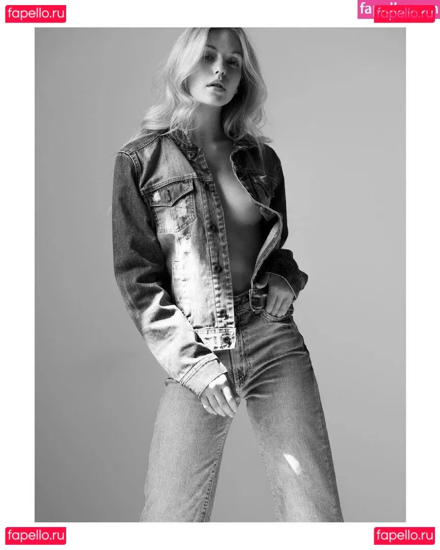 Gabby C Thomas Onlyfans Photo Gallery 