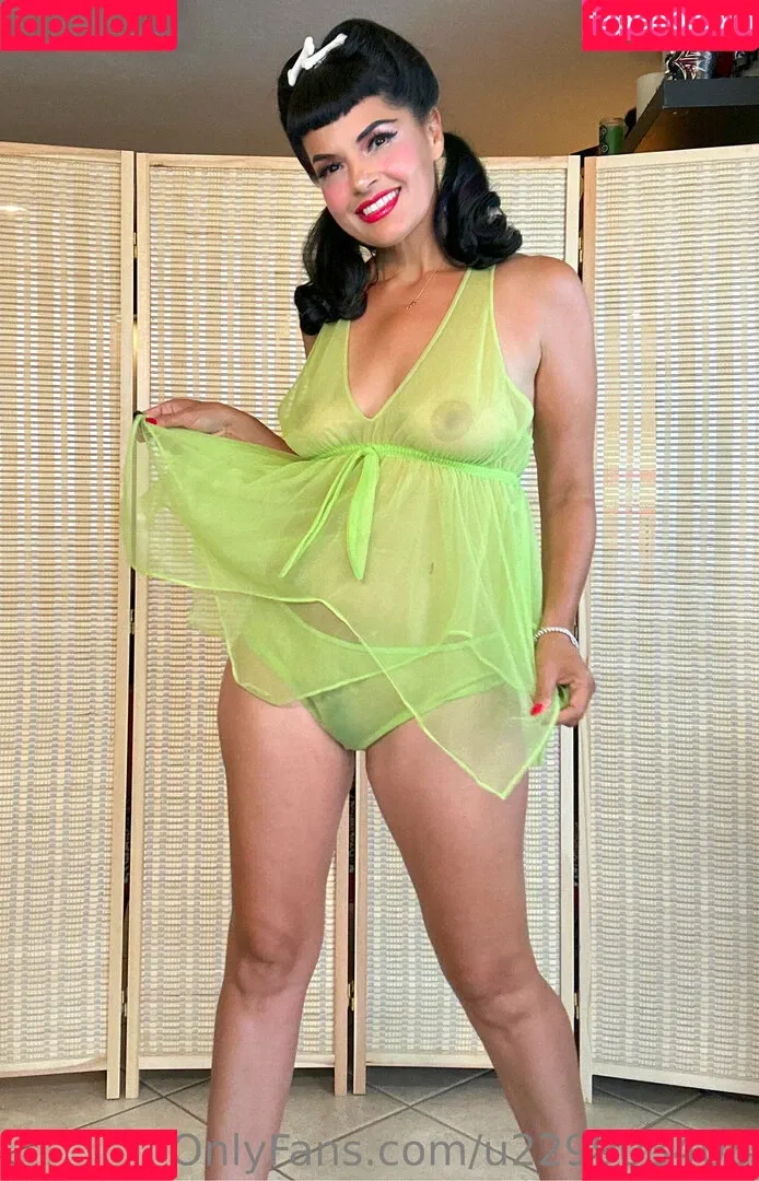 u229903405 Onlyfans Photo Gallery 