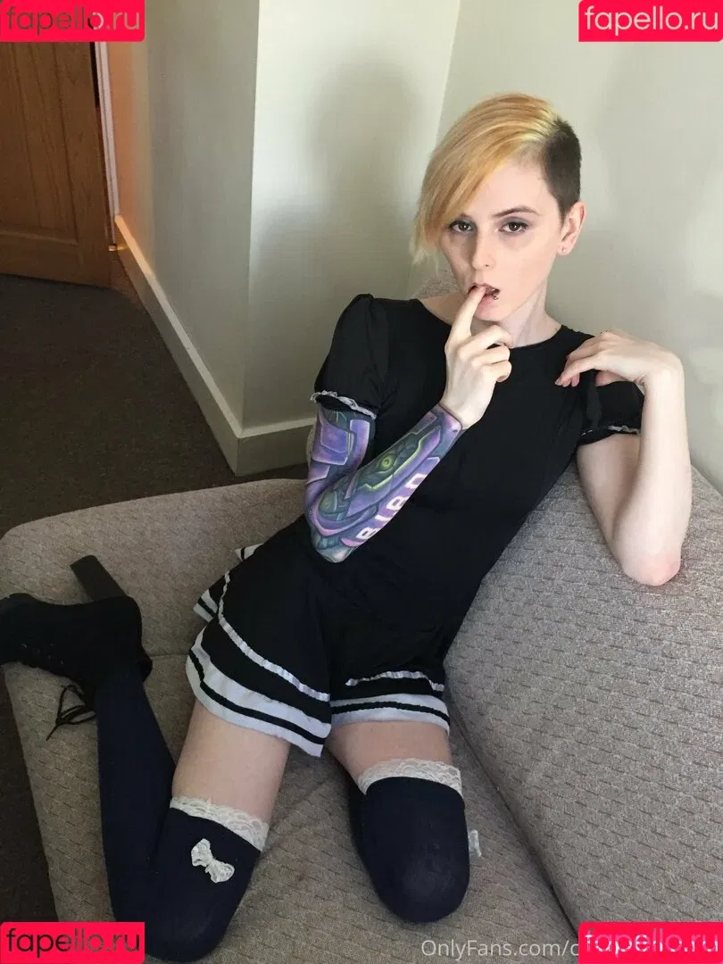 trincyboid Onlyfans Photo Gallery 