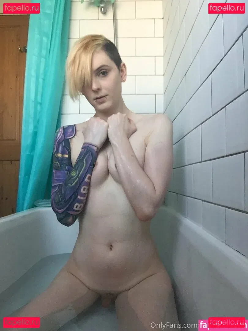 trincyboid Onlyfans Photo Gallery 