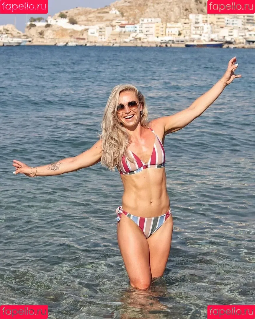 Larissa Van Meerten Onlyfans Photo Gallery 