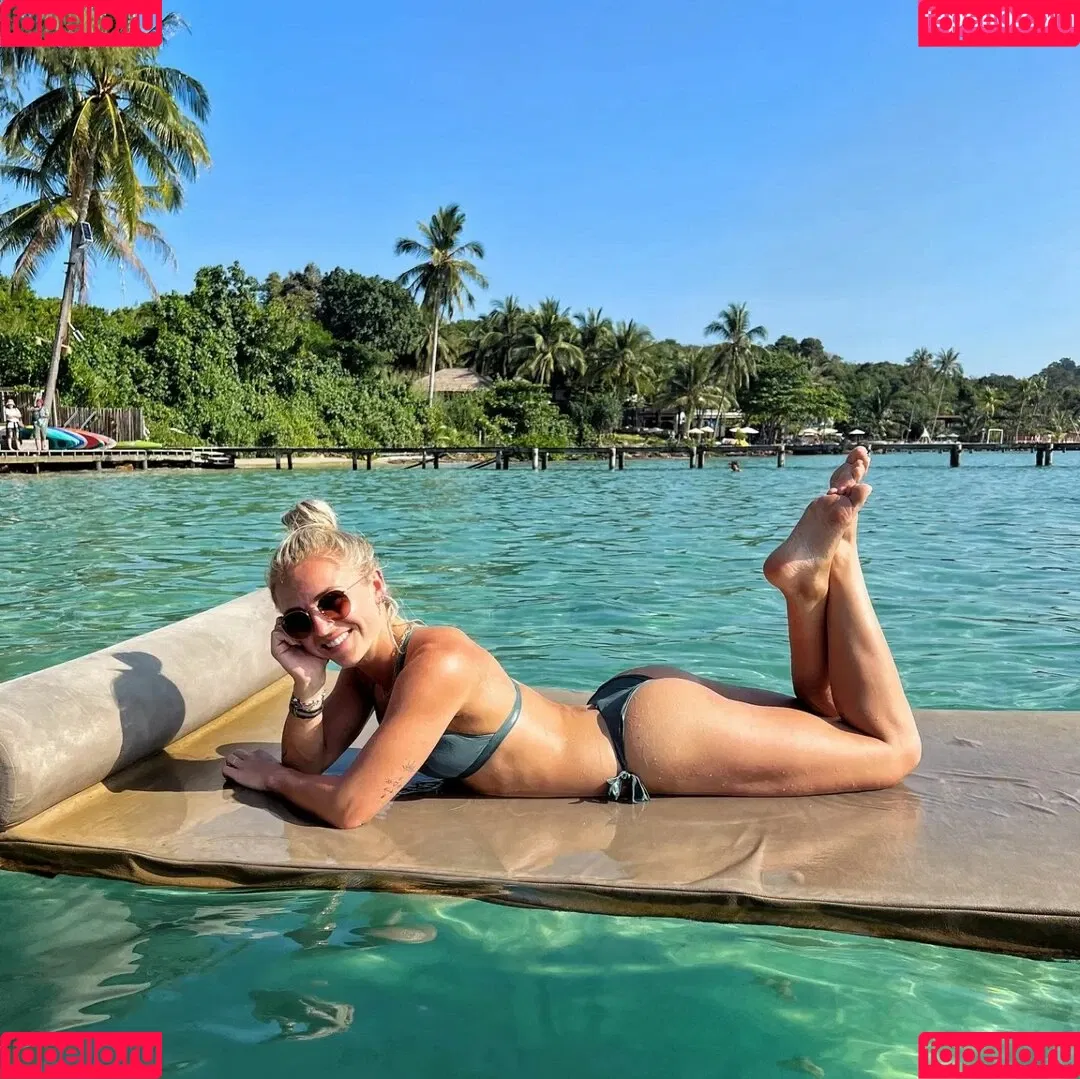Larissa Van Meerten Onlyfans Photo Gallery 