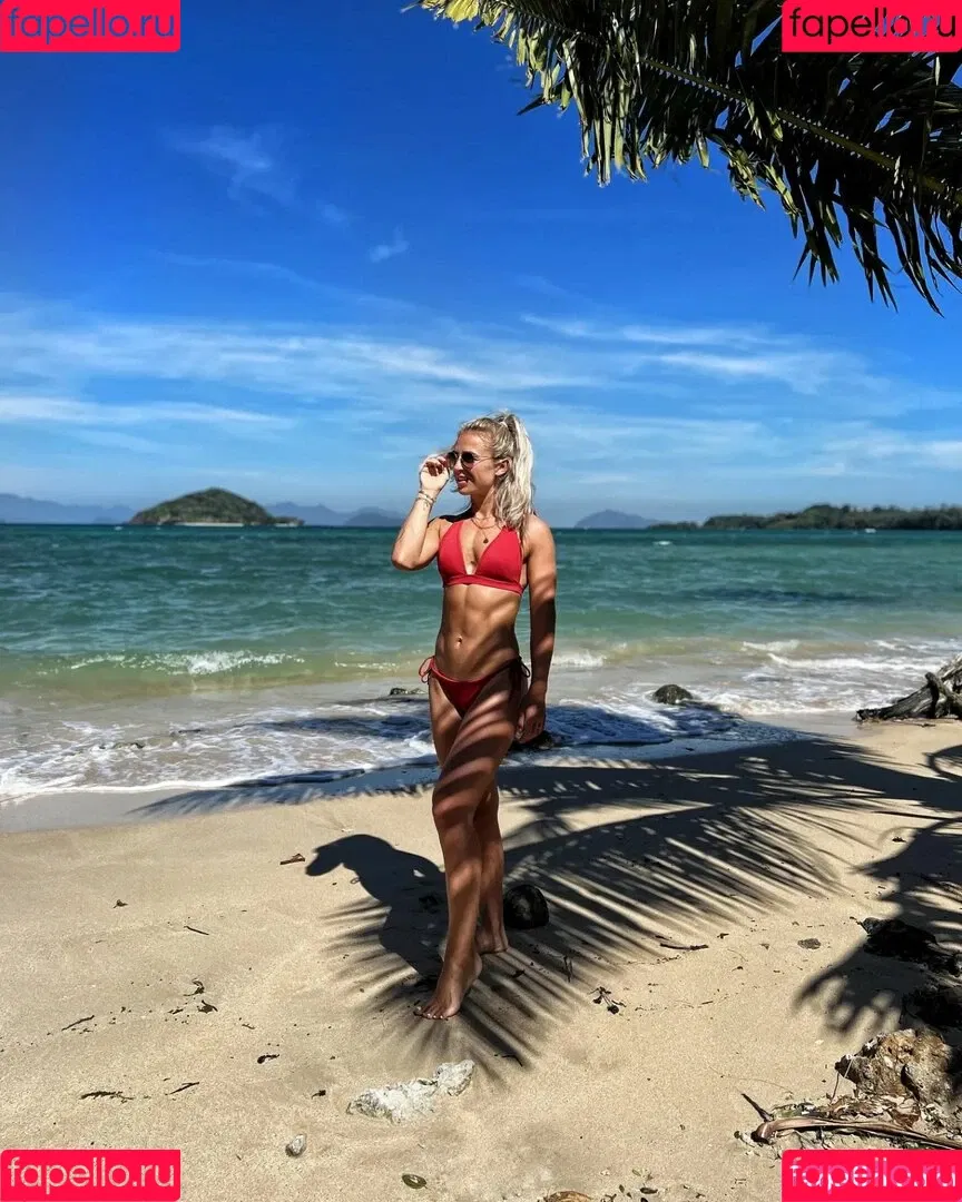 Larissa Van Meerten Onlyfans Photo Gallery 
