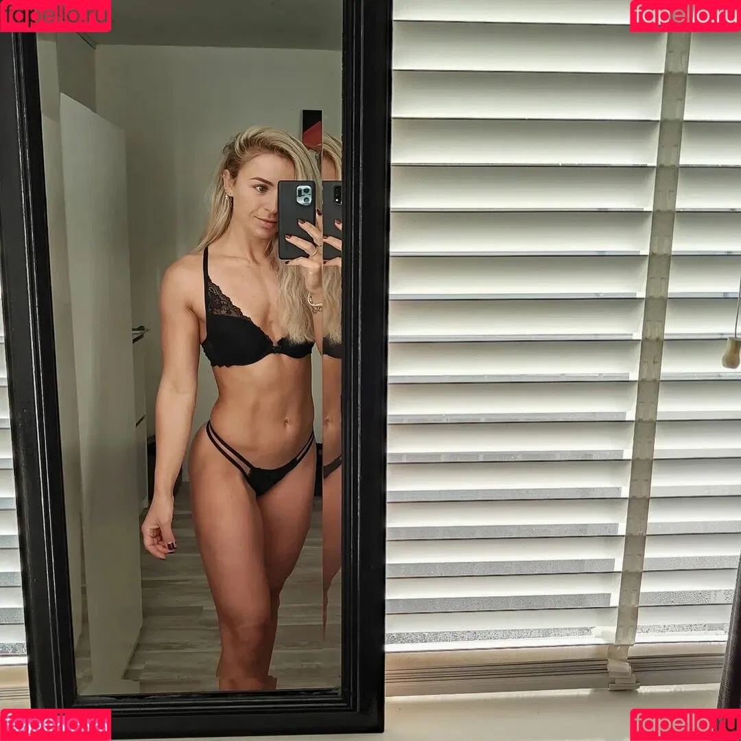 Larissa Van Meerten Onlyfans Photo Gallery 