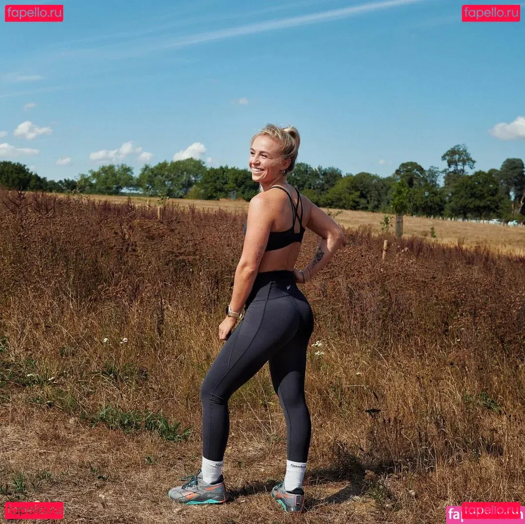 Larissa Van Meerten Onlyfans Photo Gallery 