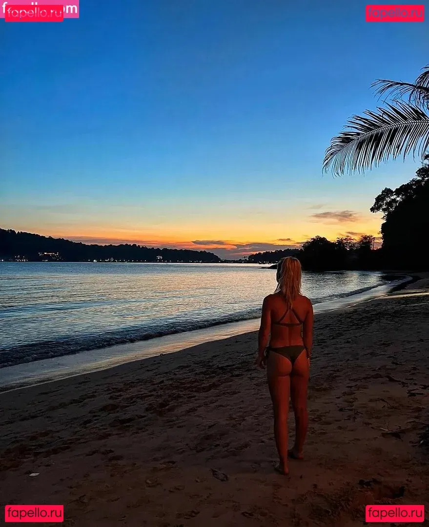 Larissa Van Meerten Onlyfans Photo Gallery 