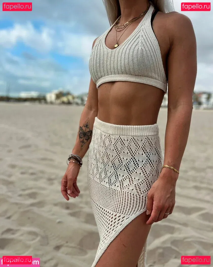 Larissa Van Meerten Onlyfans Photo Gallery 