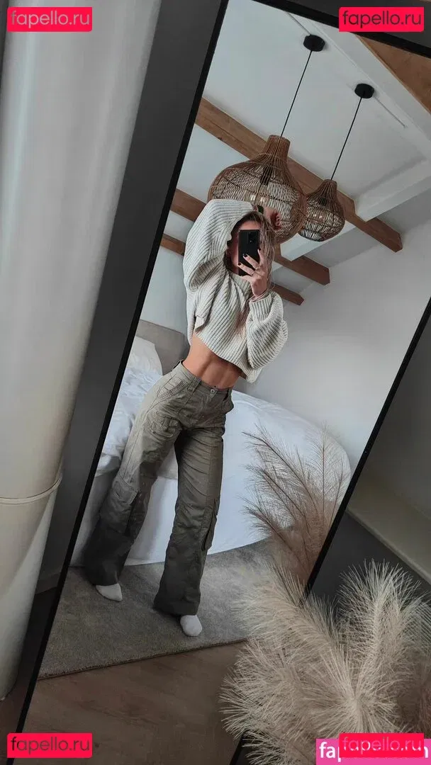 Larissa Van Meerten Onlyfans Photo Gallery 