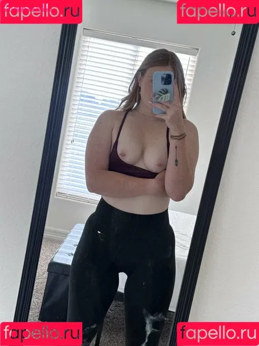 d_peachyyy Onlyfans Photo Gallery 