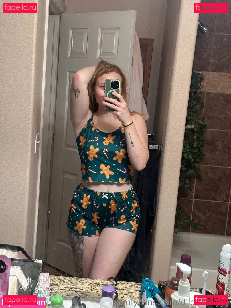 d_peachyyy Onlyfans Photo Gallery 