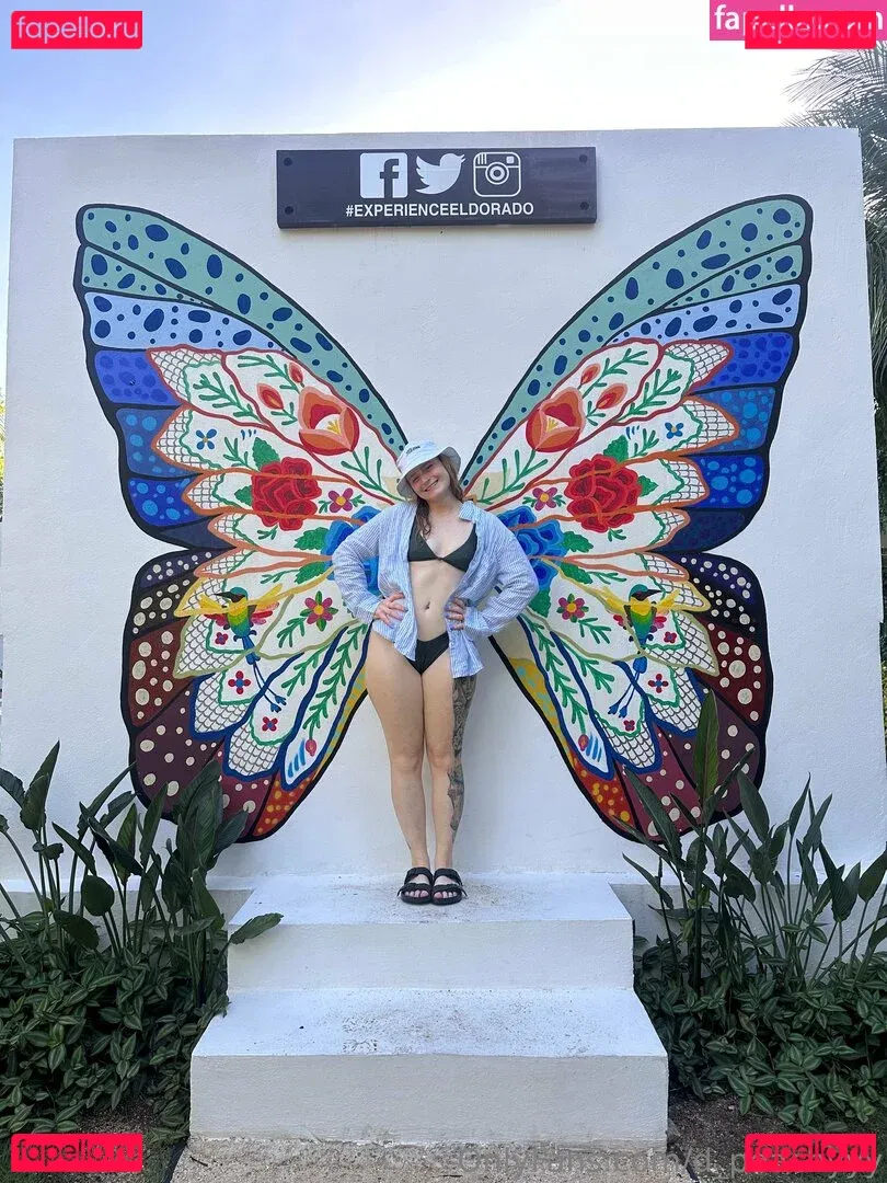 d_peachyyy Onlyfans Photo Gallery 