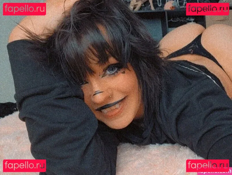 Birdcoup Onlyfans Photo Gallery 