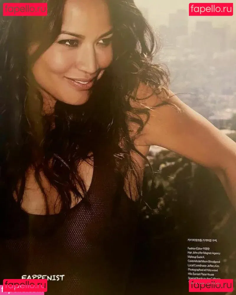 Moon Bloodgood Onlyfans Photo Gallery 