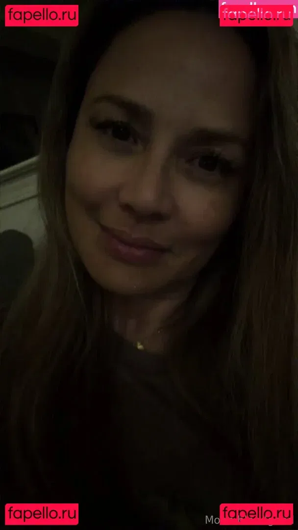 Moon Bloodgood Onlyfans Photo Gallery 