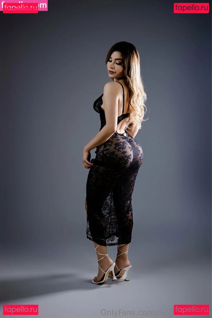 nicolgastelum Onlyfans Photo Gallery 