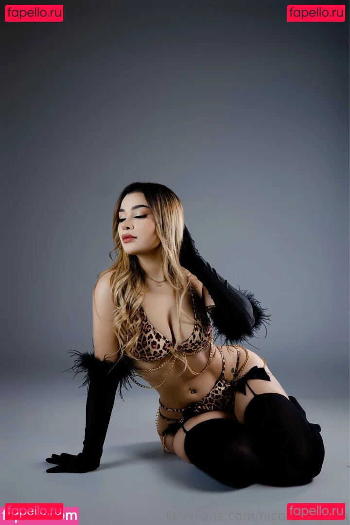 nicolgastelum Onlyfans Photo Gallery 