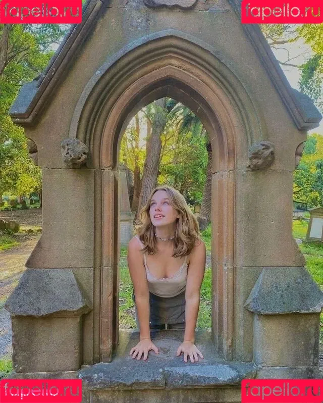 Teagan Croft Onlyfans Photo Gallery 