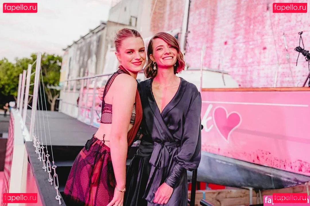 Teagan Croft Onlyfans Photo Gallery 