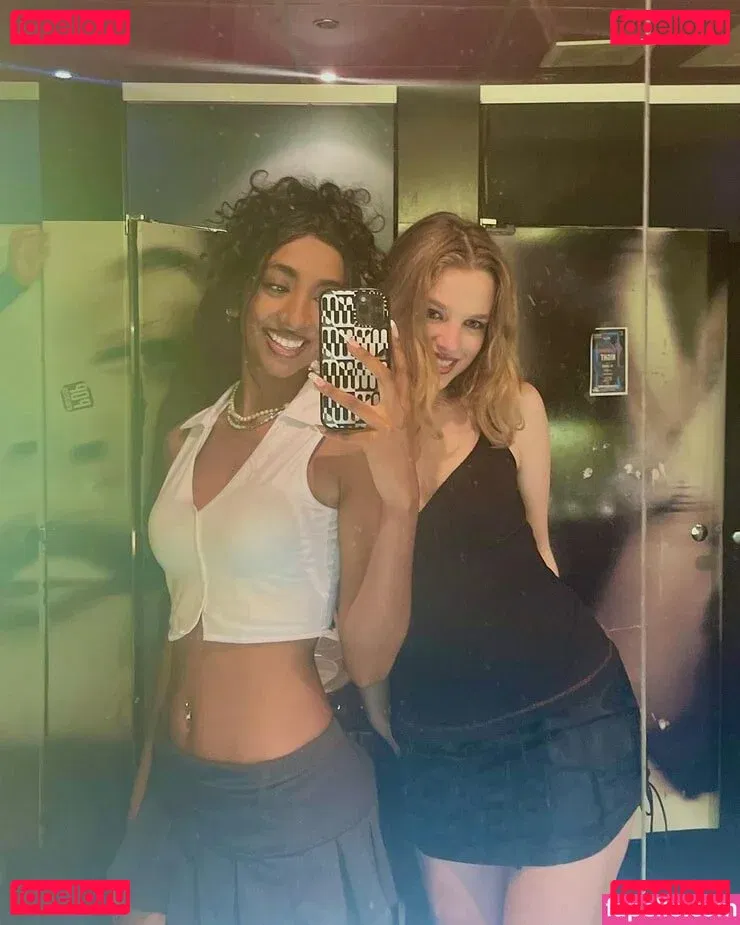 Teagan Croft Onlyfans Photo Gallery 