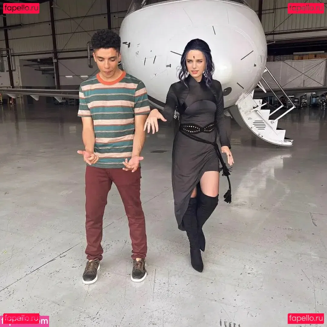 Teagan Croft Onlyfans Photo Gallery 