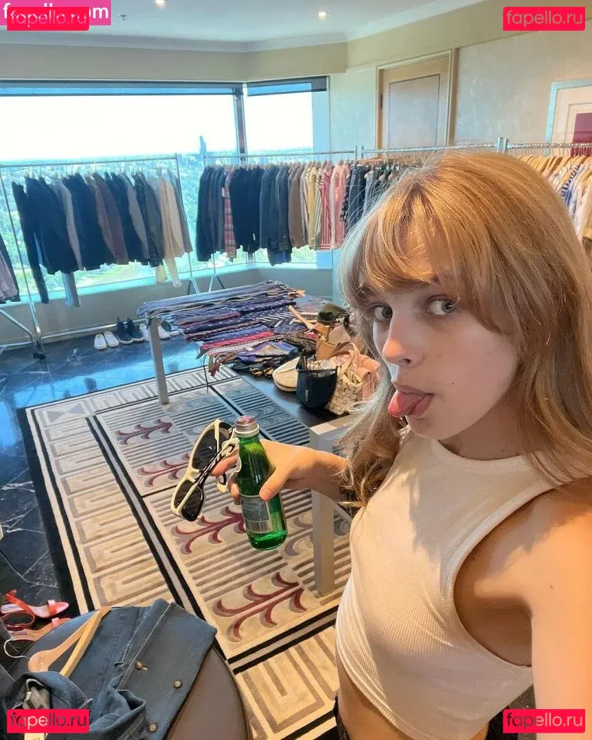 Teagan Croft Onlyfans Photo Gallery 