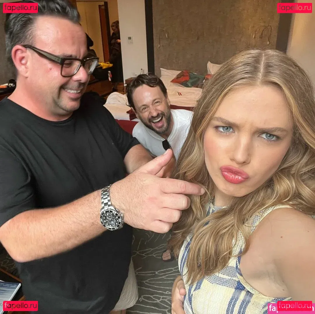 Teagan Croft Onlyfans Photo Gallery 