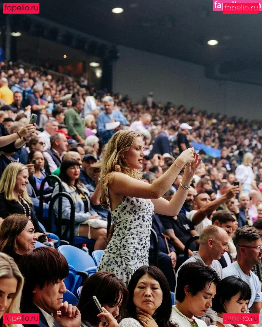 Teagan Croft Onlyfans Photo Gallery 