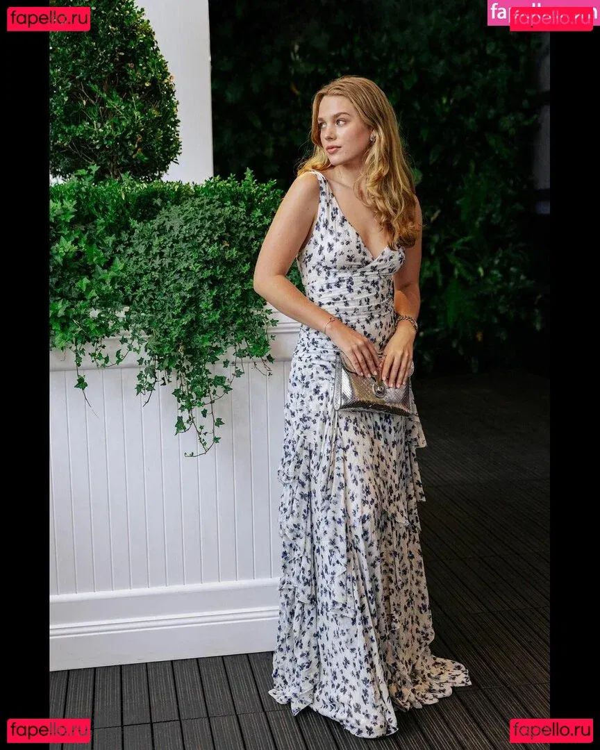 Teagan Croft Onlyfans Photo Gallery 