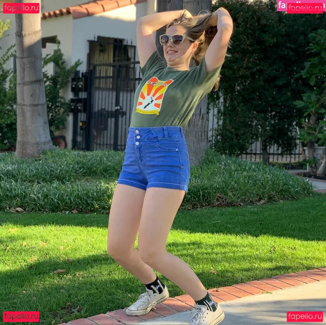 Teagan Croft Onlyfans Photo Gallery 