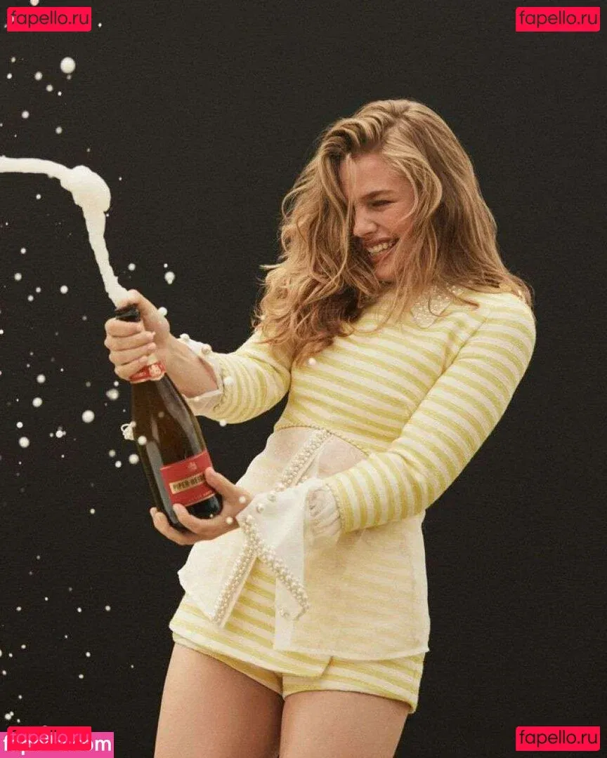 Teagan Croft Onlyfans Photo Gallery 