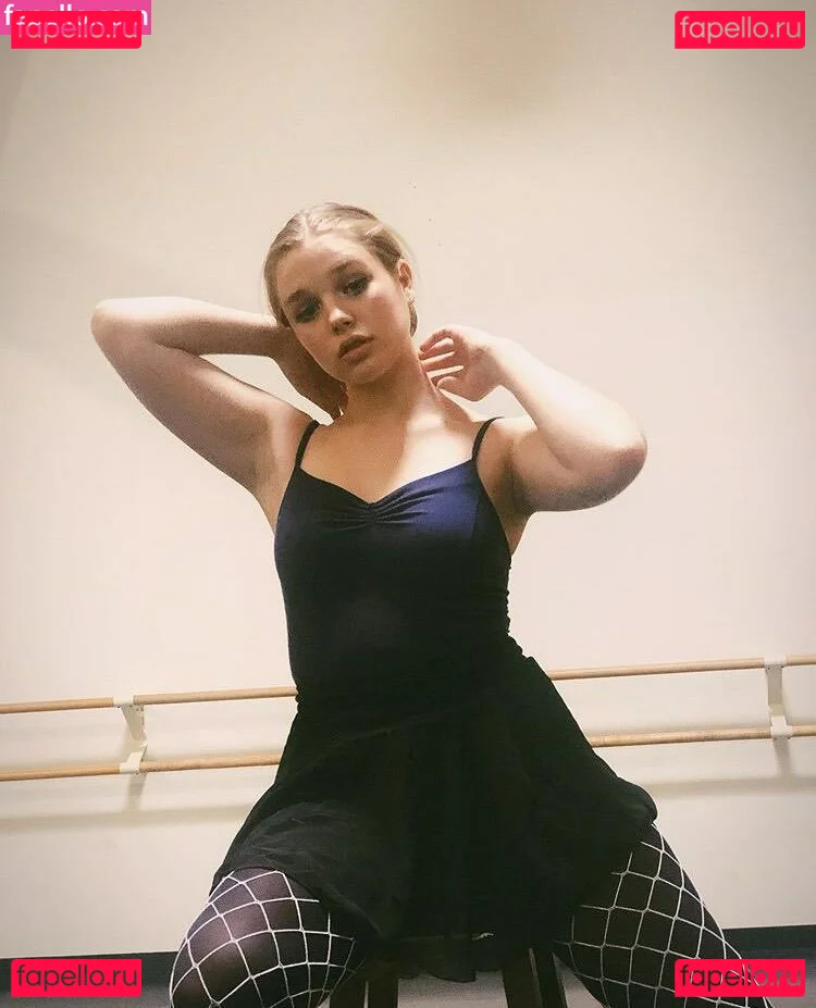 Teagan Croft Onlyfans Photo Gallery 