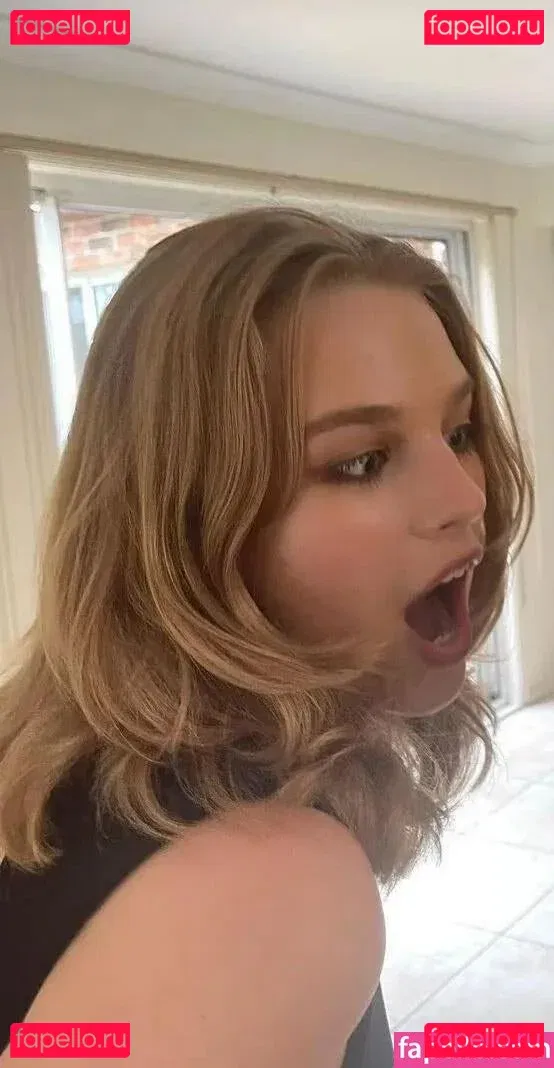 Teagan Croft Onlyfans Photo Gallery 