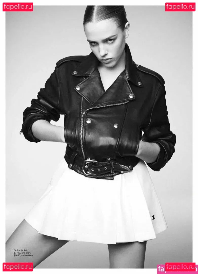 Teagan Croft Onlyfans Photo Gallery 