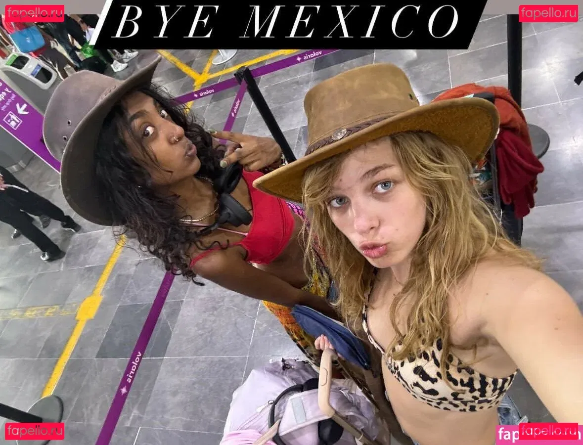 Teagan Croft Onlyfans Photo Gallery 