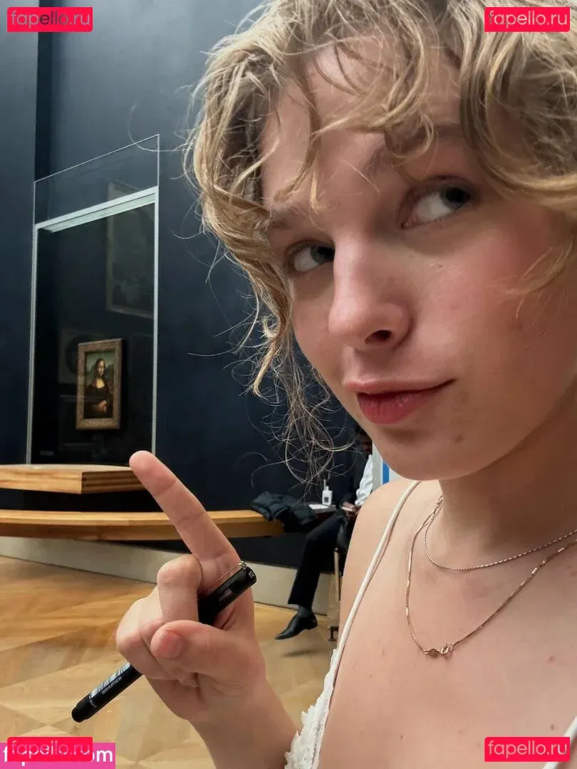 Teagan Croft Onlyfans Photo Gallery 