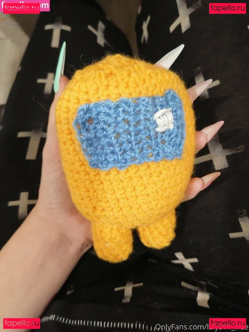 laly911_free Onlyfans Photo Gallery 