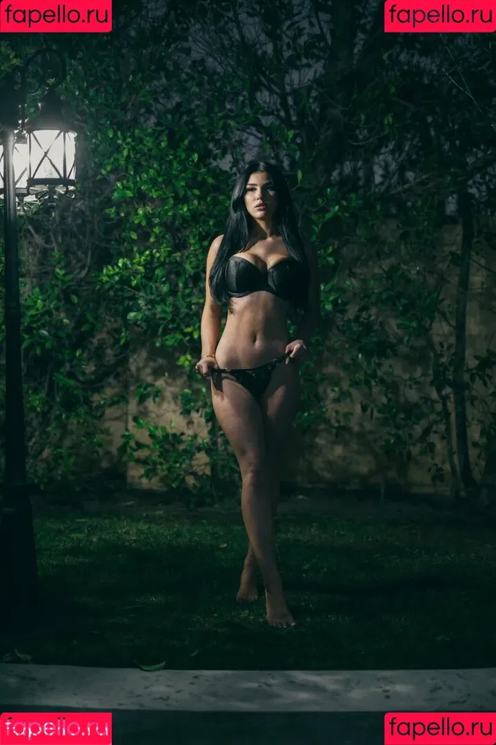 Aria Taylor Onlyfans Photo Gallery 
