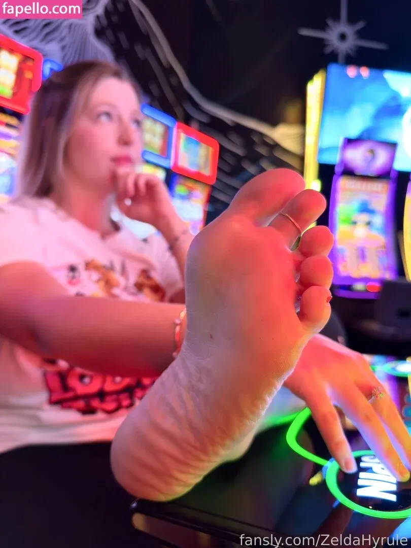 ZeldaHyrule Onlyfans Photo Gallery 