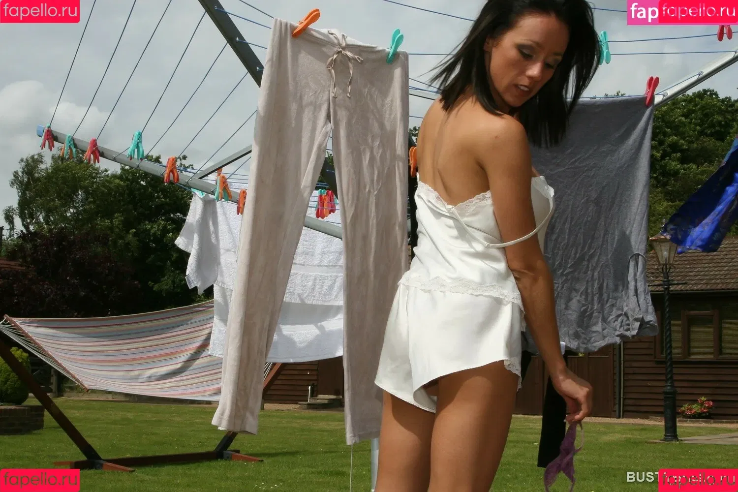 British 00's Porn Onlyfans Photo Gallery 