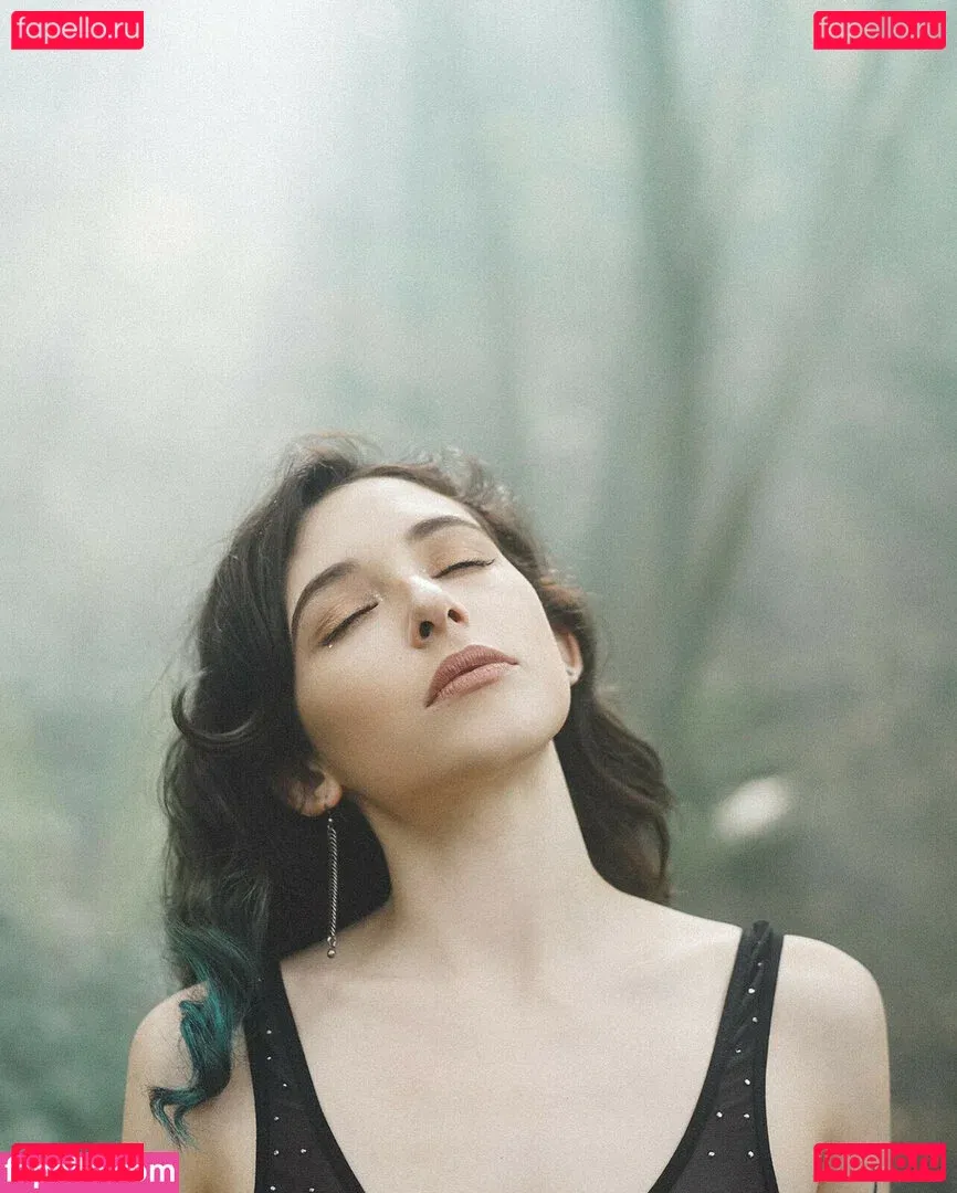 Sophoulla Onlyfans Photo Gallery 