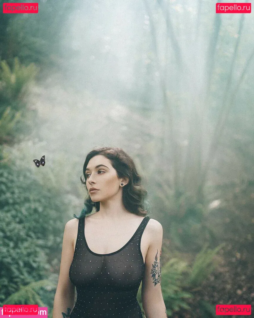 Sophoulla Onlyfans Photo Gallery 