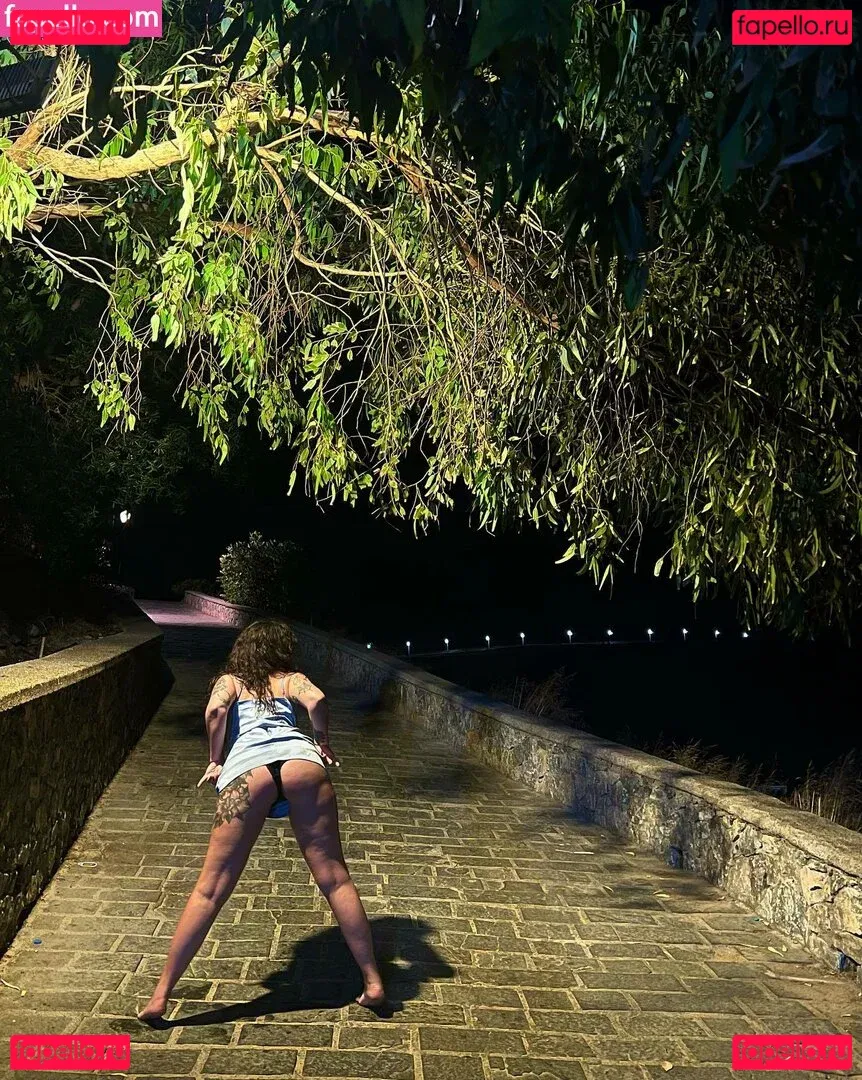 Sophoulla Onlyfans Photo Gallery 