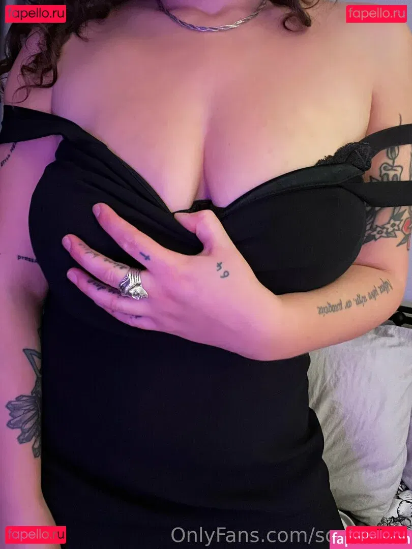 Sophoulla Onlyfans Photo Gallery 